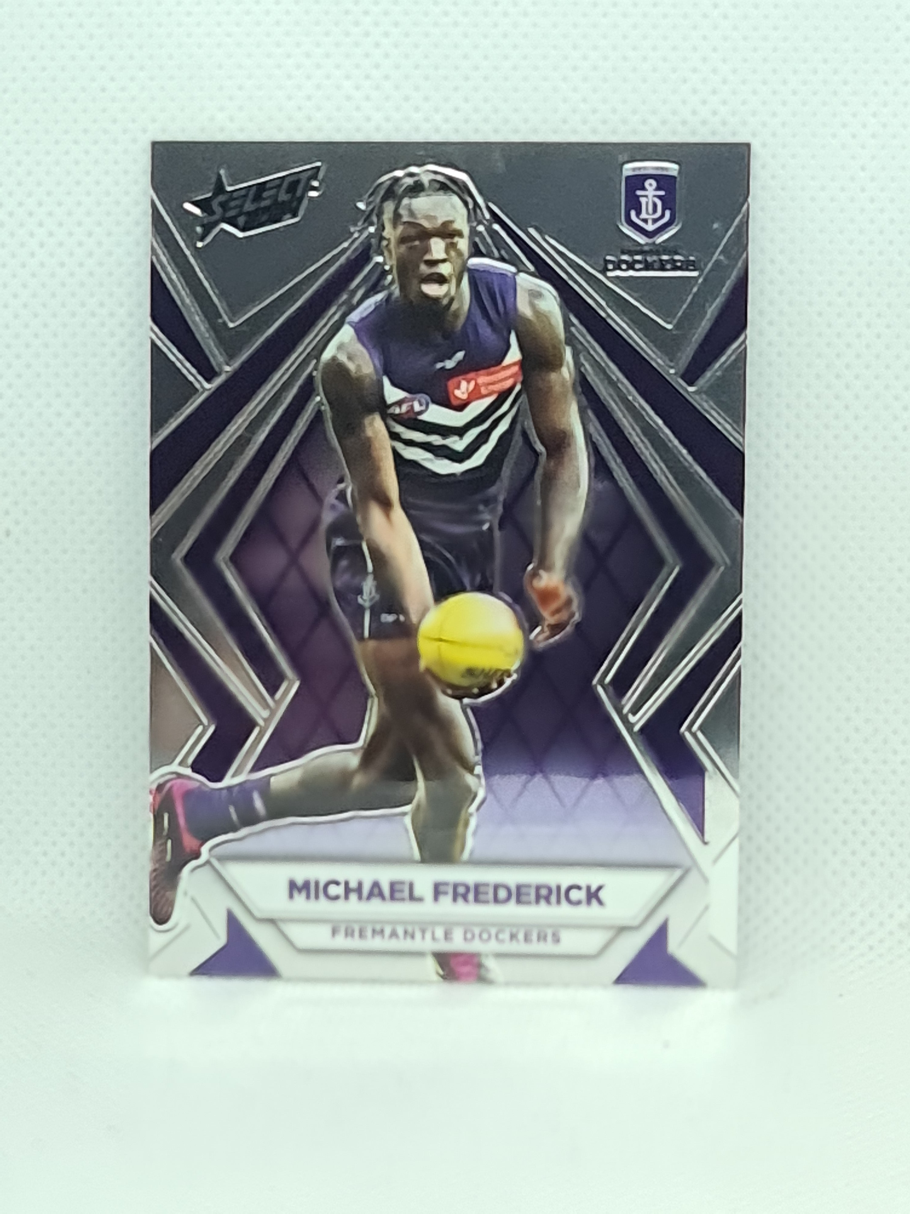 2024 Footy Stars - Luminous Base - L53 - M. Frederick