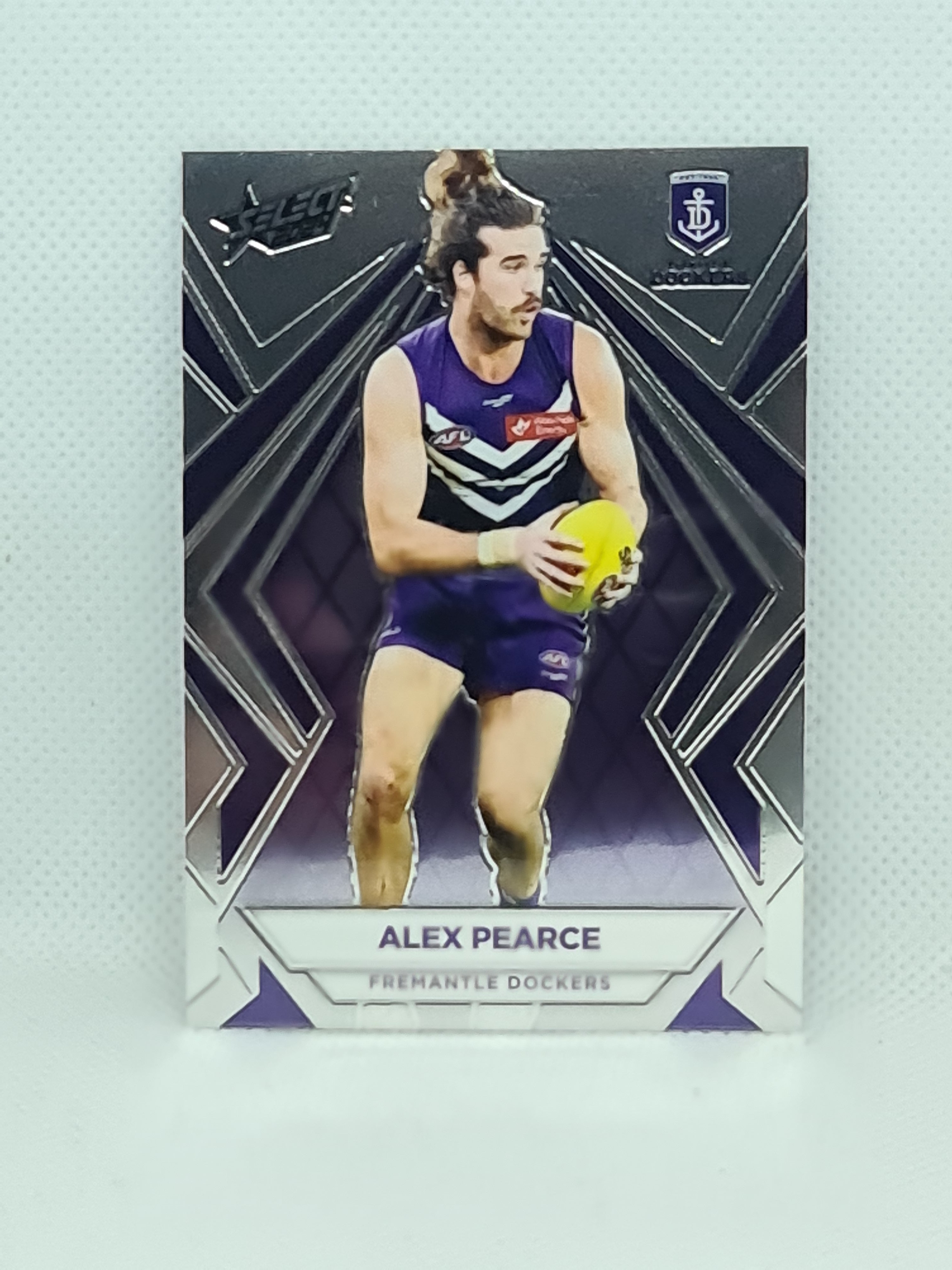 2024 Footy Stars - Luminous Base - L56 - A. Pearce