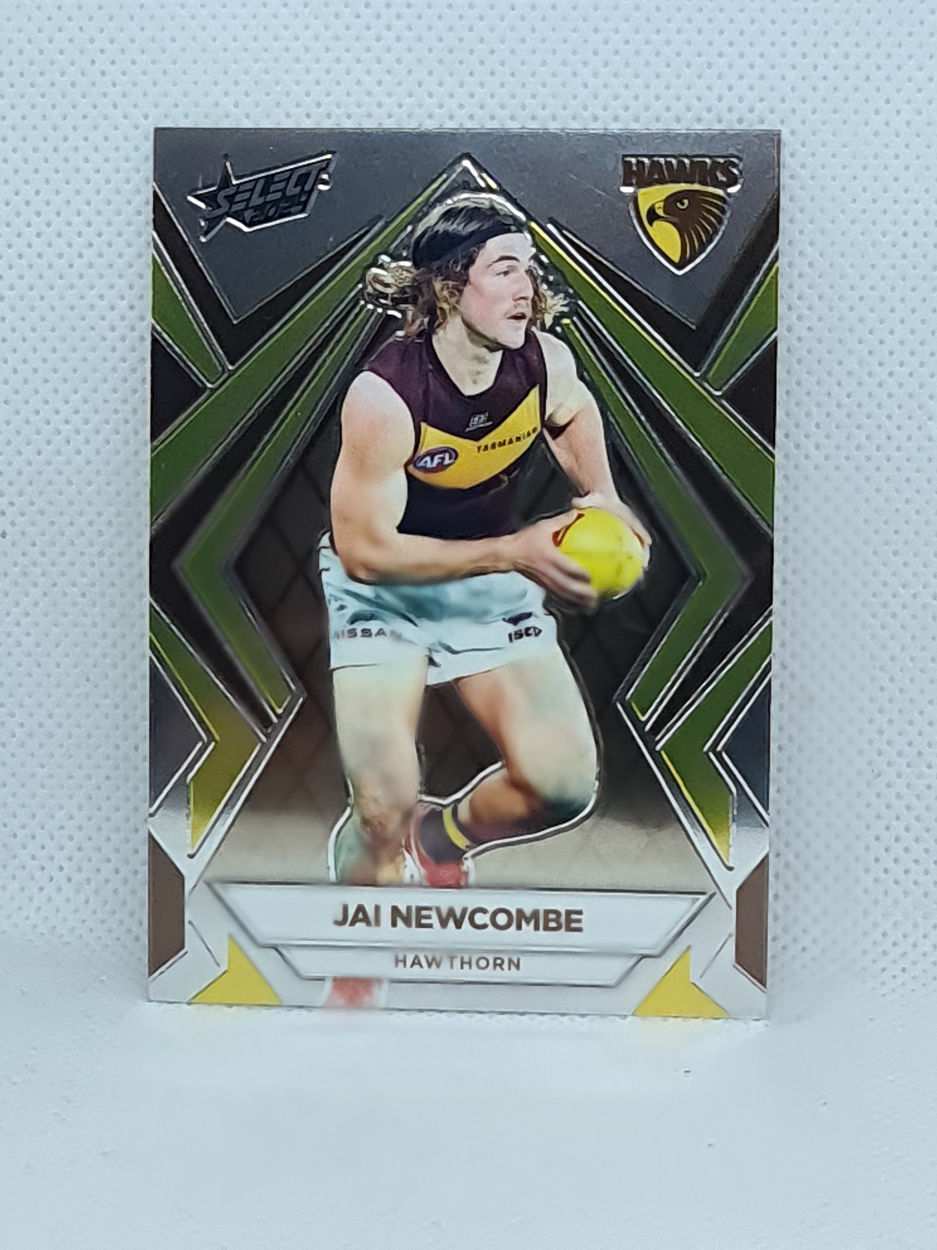 2024 Footy Stars - Luminous Base - L97 - J. Newcombe