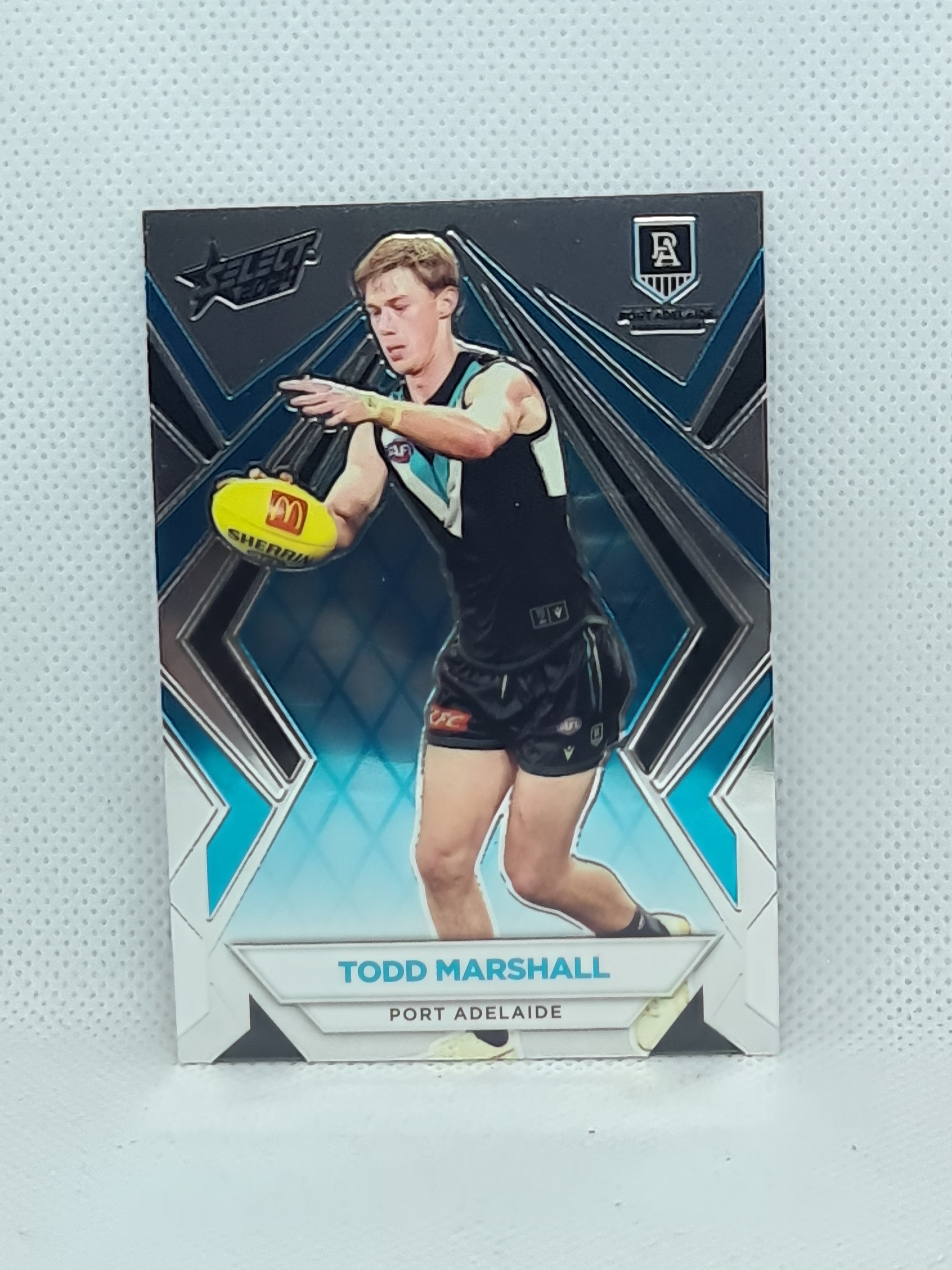 2024 Footy Stars - Luminous Base - L126 - T. Marshall