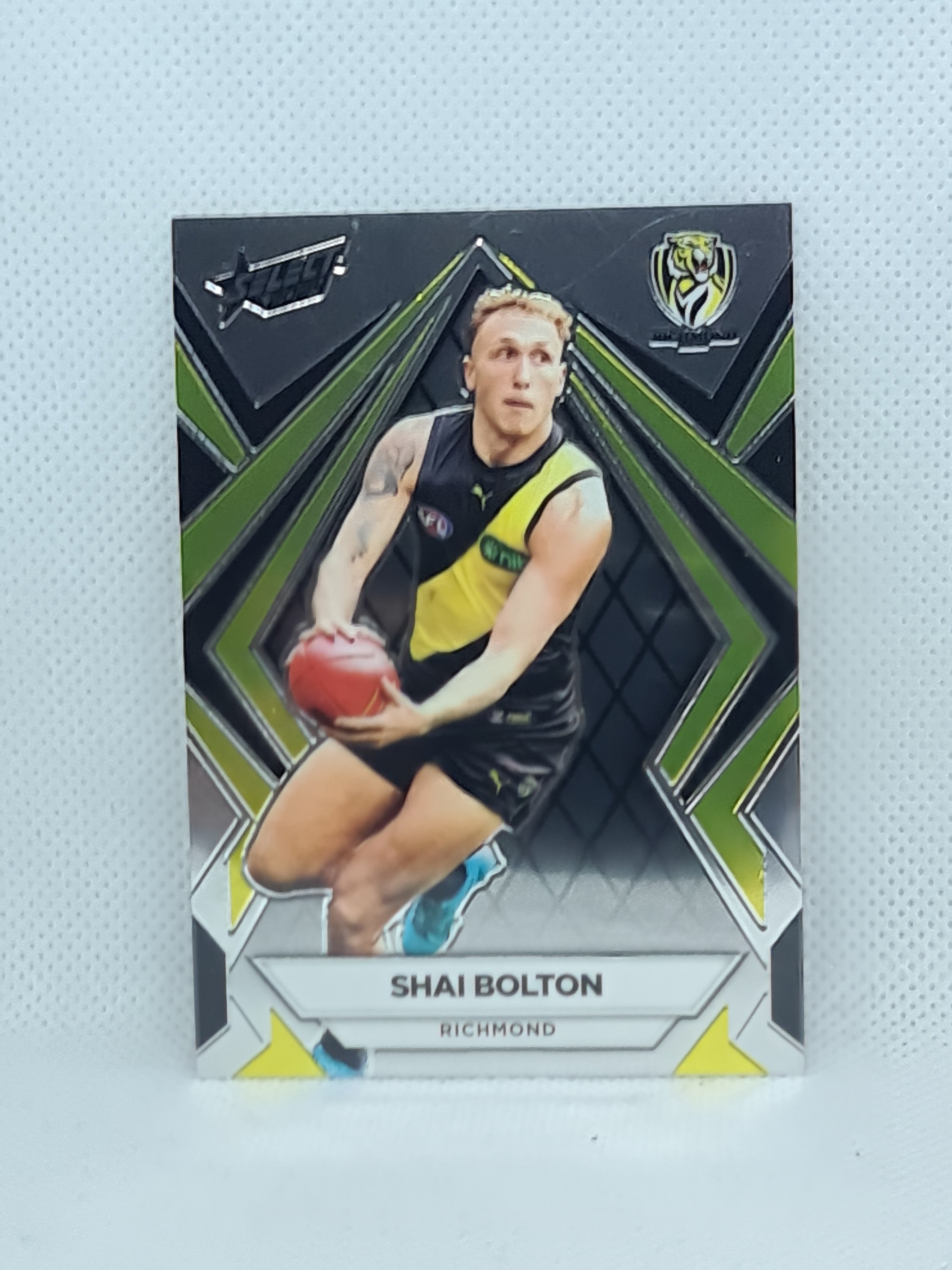 2024 Footy Stars - Luminous Base - L132 - S. Bolton