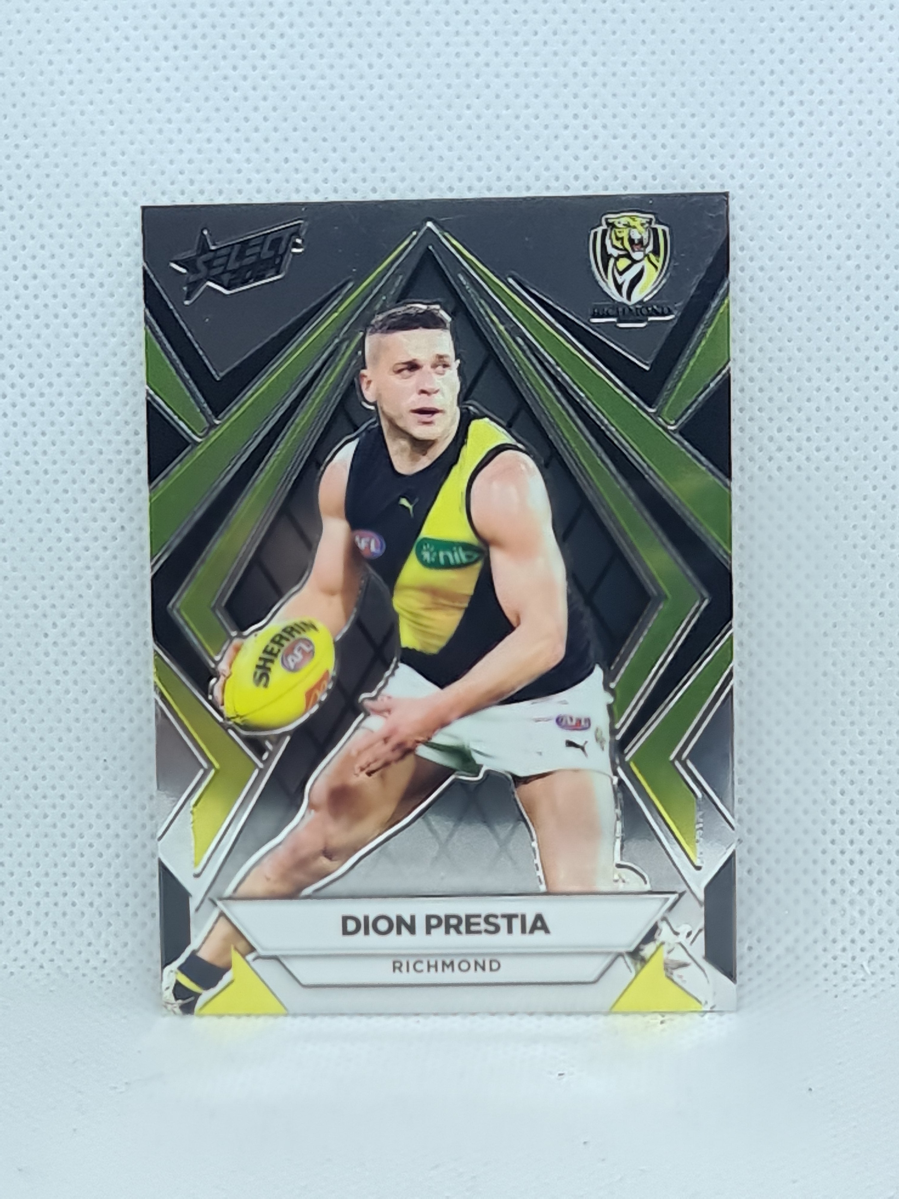 2024 Footy Stars - Luminous Base - L137 - D. Prestia