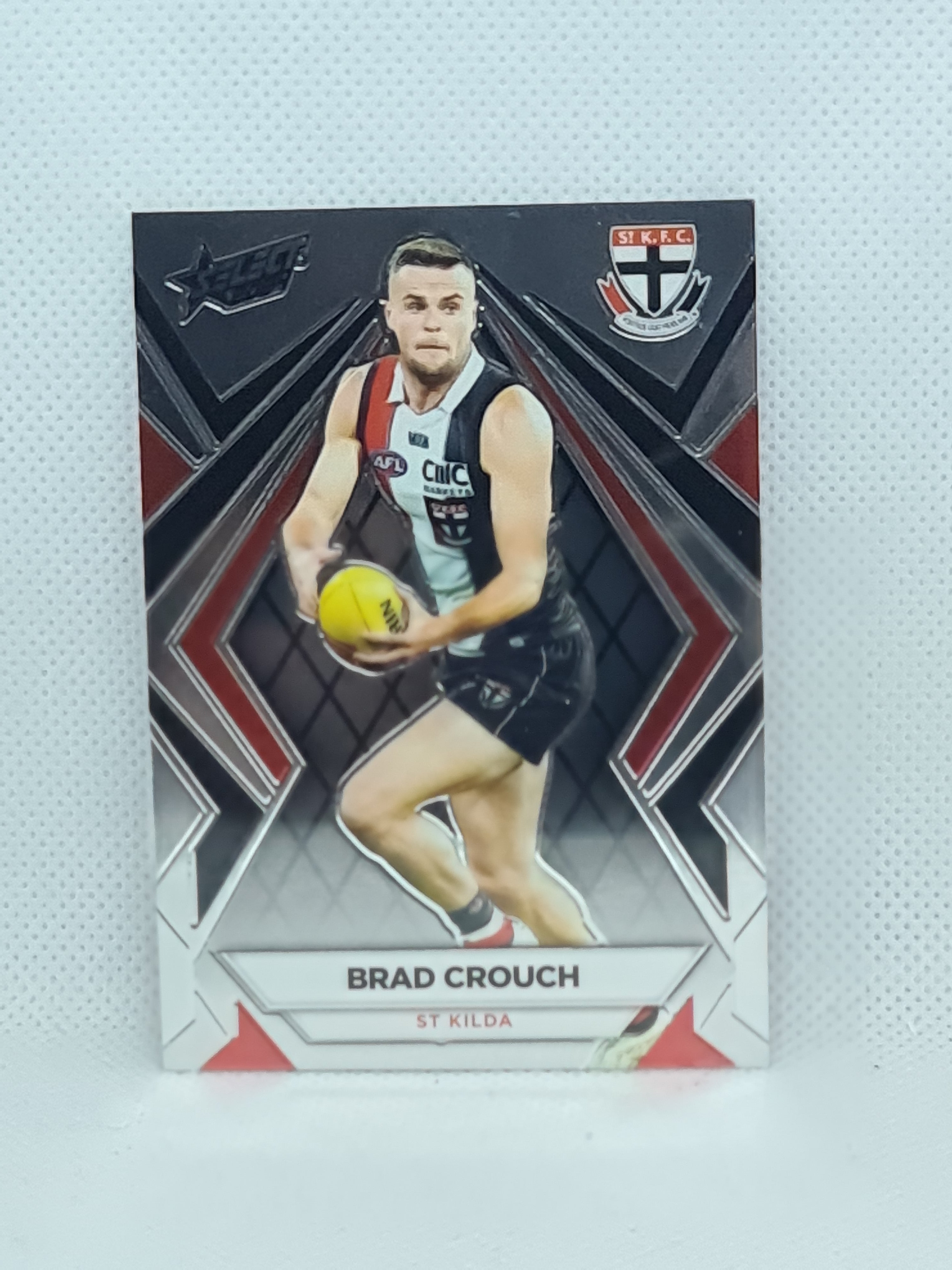 2024 Footy Stars - Luminous Base - L141 - B. Crouch