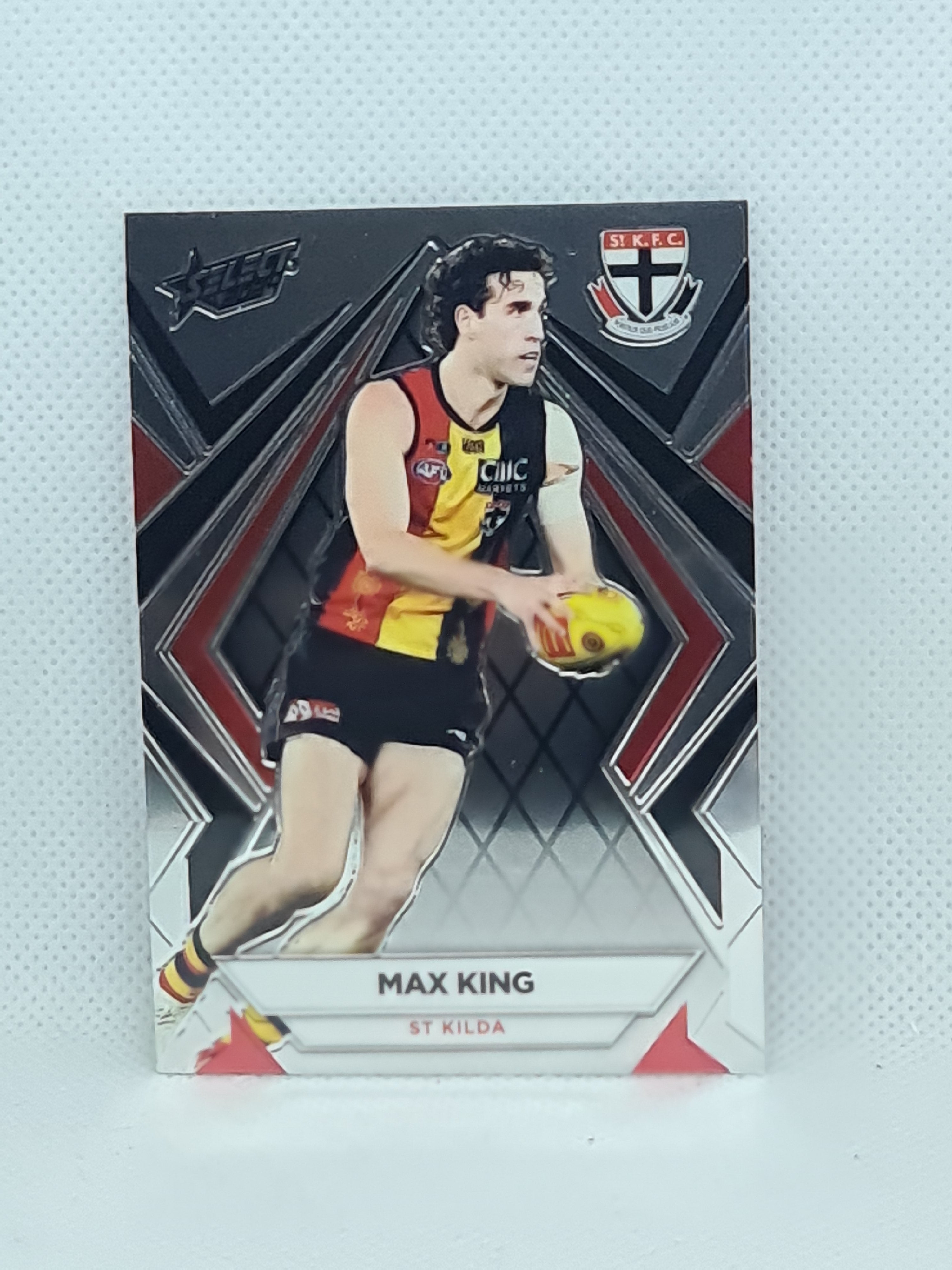 2024 Footy Stars - Luminous Base - L143 - M. King