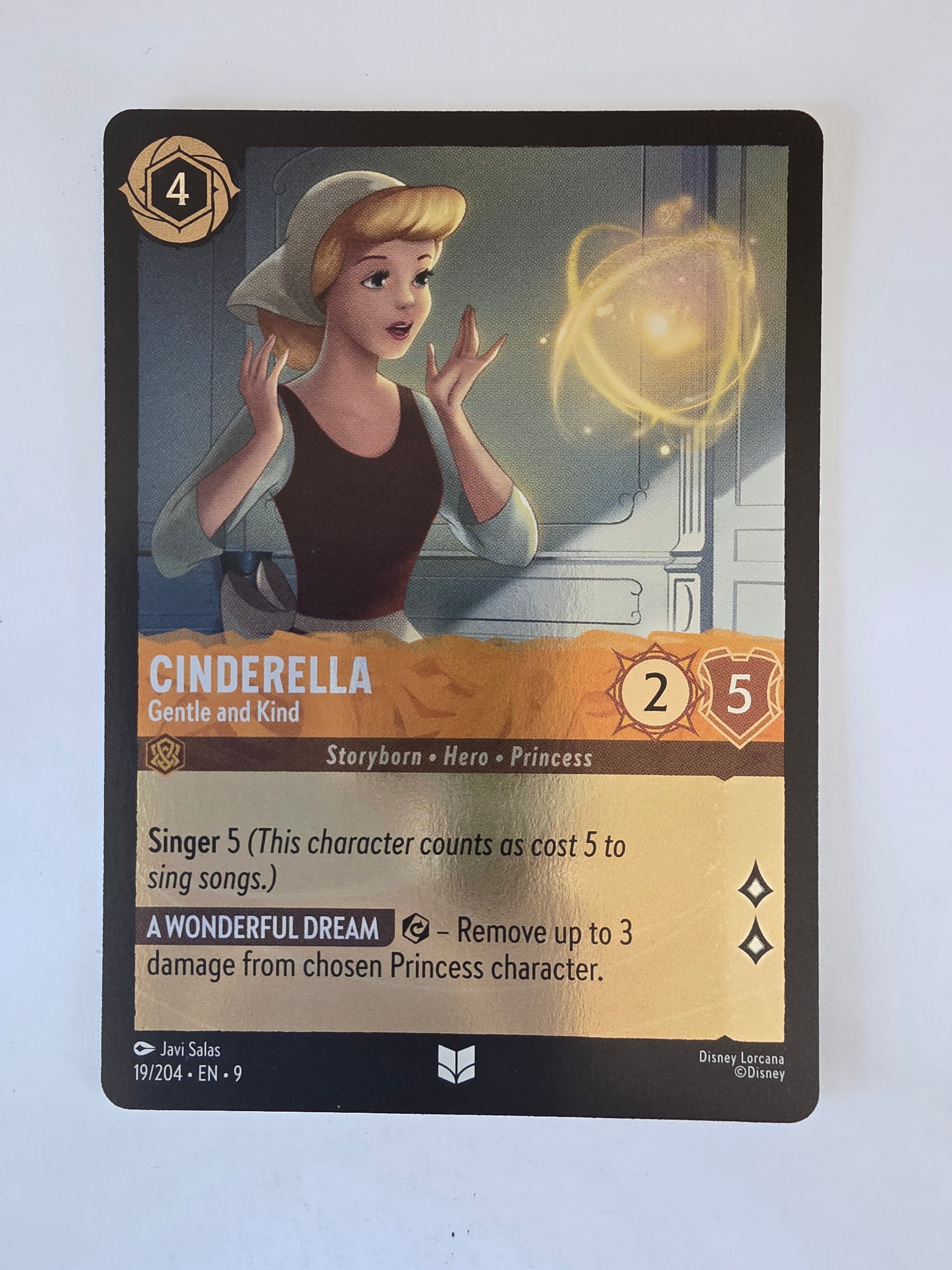 Disney Lorcana |Fabled |19/204 |COLDFOIL |Cinderella - Gentle and Kind |Uncommon