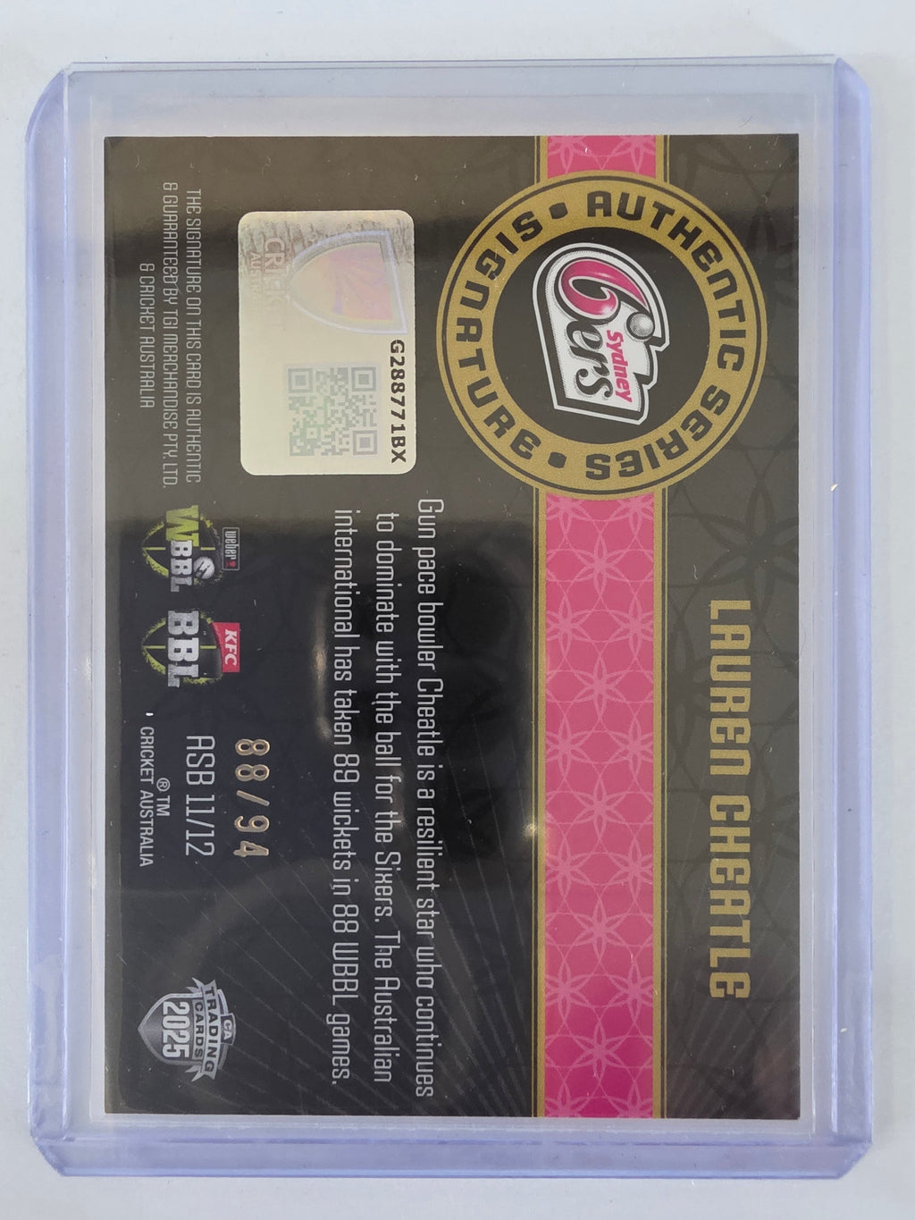 25/26 Cricket | Authentics Signature Black | #ASB11 | #88/94 | Lauren Cheatle | Sixers