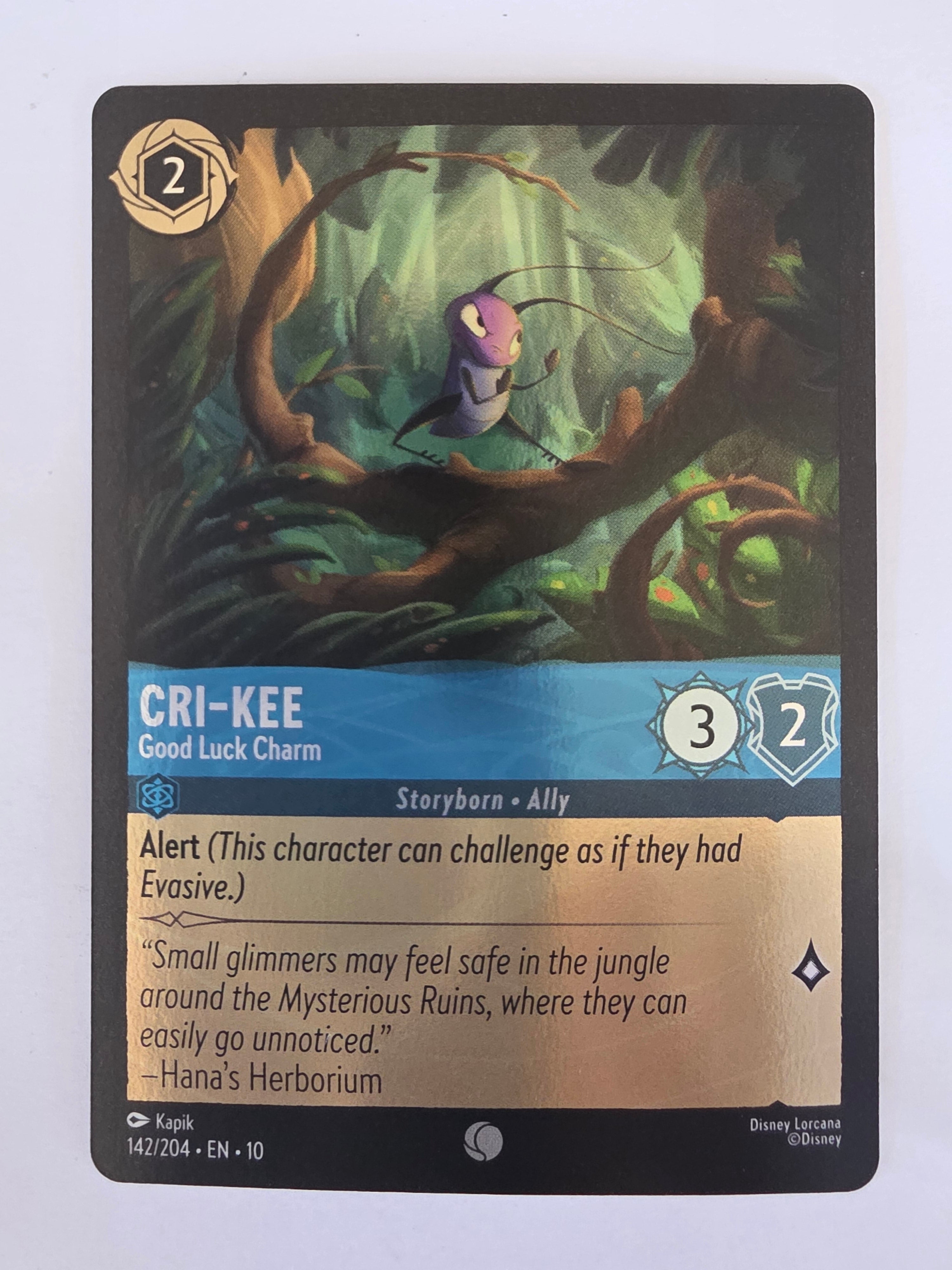Lorcana Whispers in the Well #142/204 COLDFOIL Cri-Kee - Good Luck Charm |Common