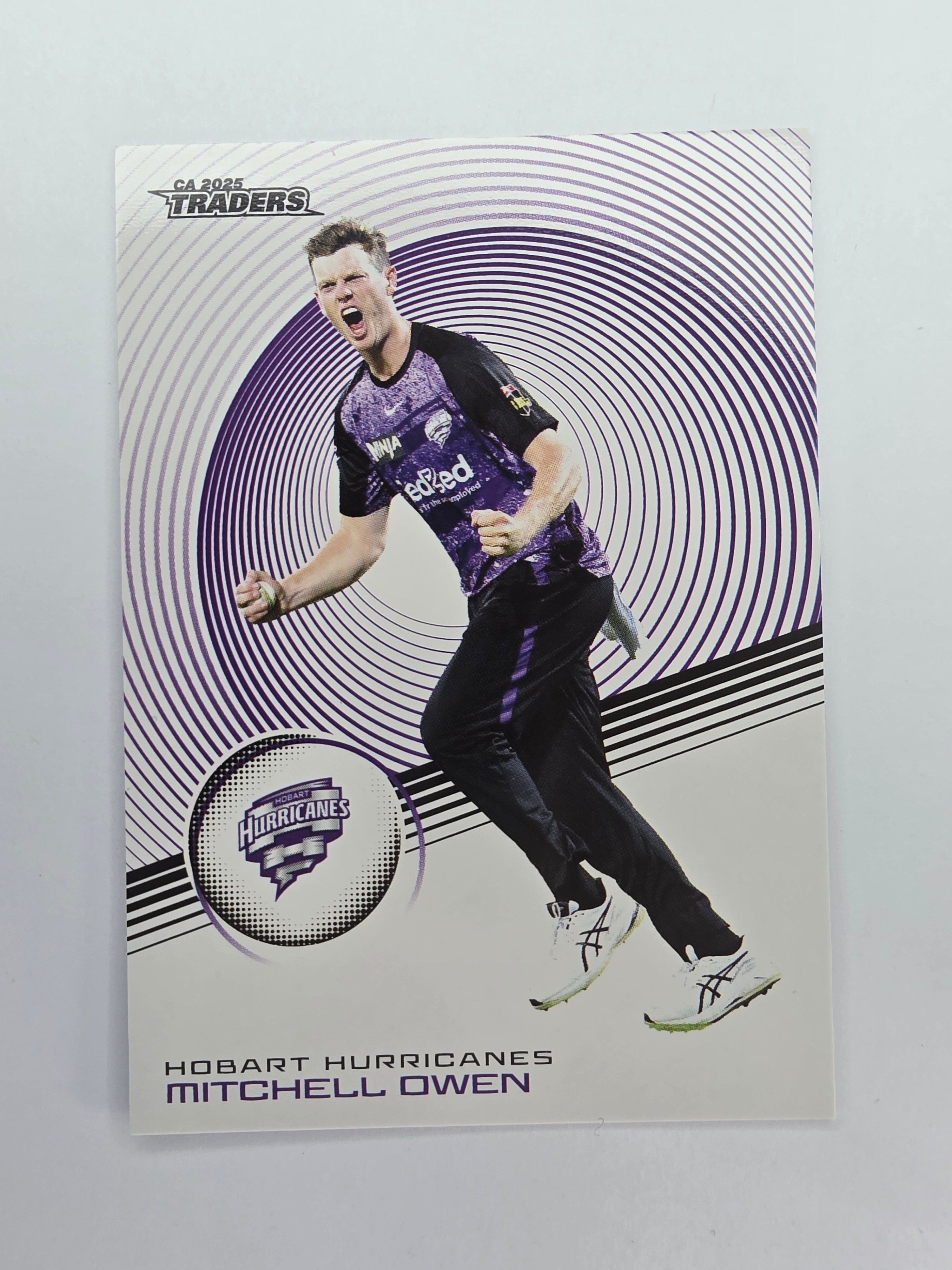 2025/26 Cricket Traders | Base | #084 | Mitchell Owen | Hurricanes
