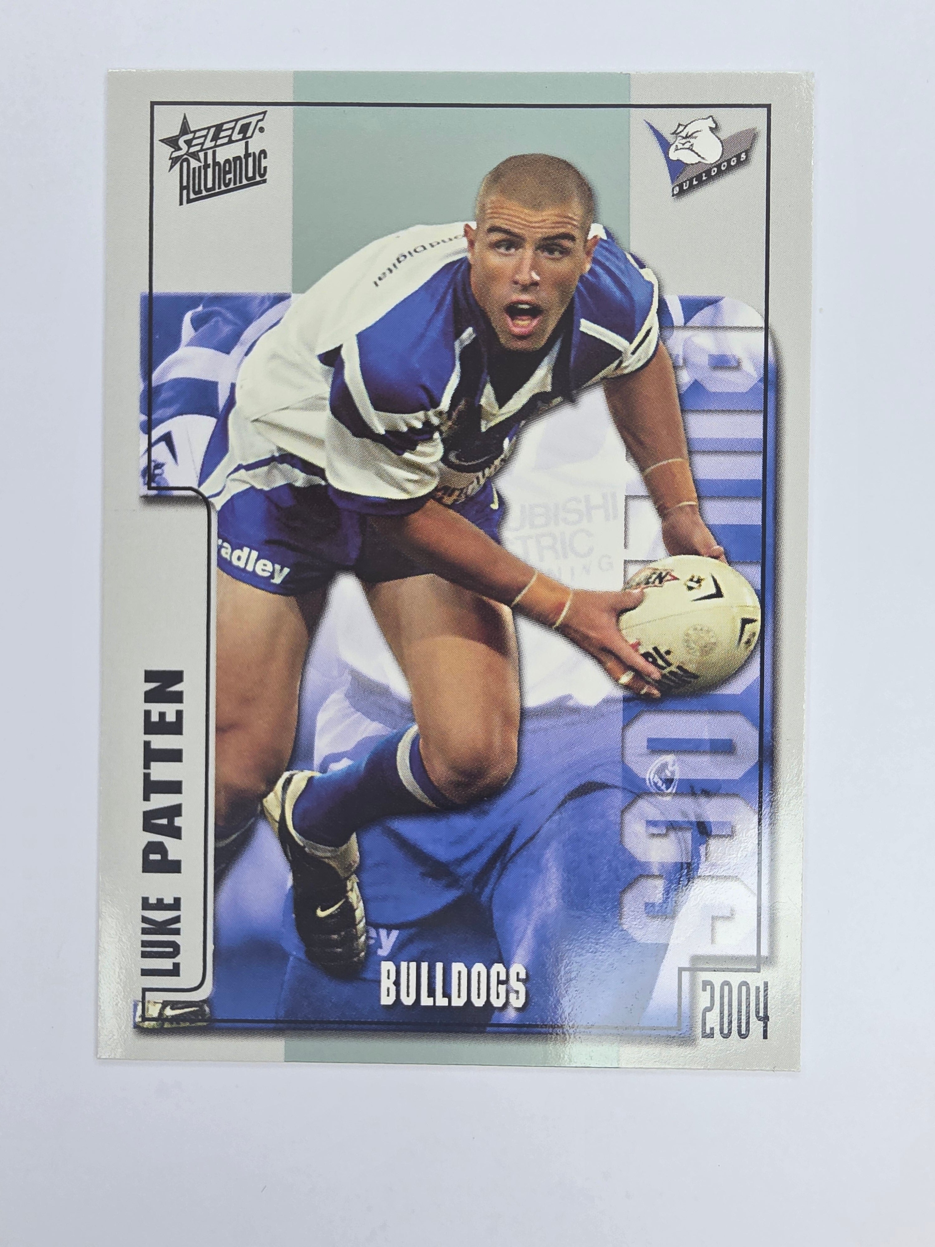 NRL 2004 Authentic Base Card #22 Luke Patten Canterbury-Bankstown Bulldogs
