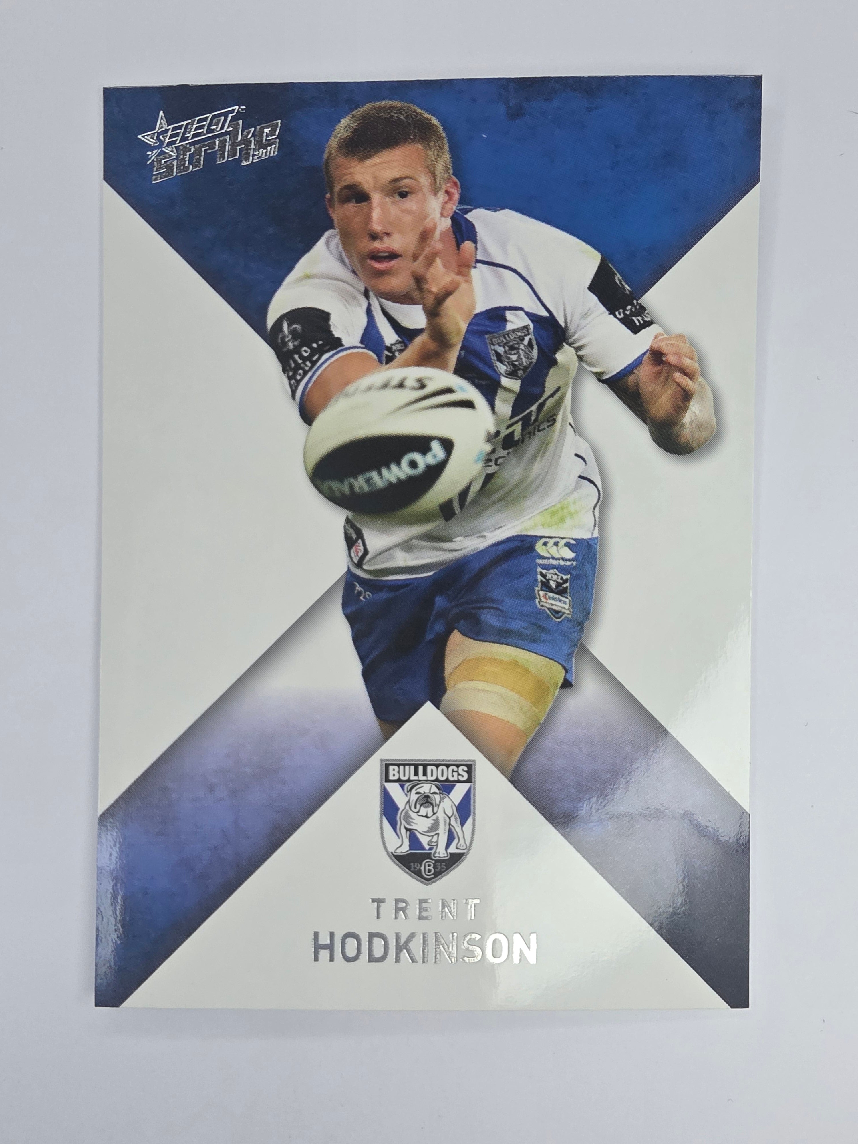 NRL 2011 Strike Base Card #21 Trent Hodkinson Canterbury Bankstown Bulldogs