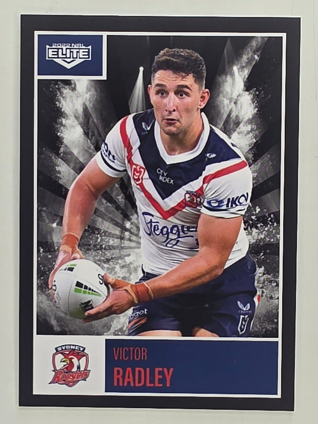 NRL 2022 Elite Base Card #122 Victor Radley Sydney Roosters