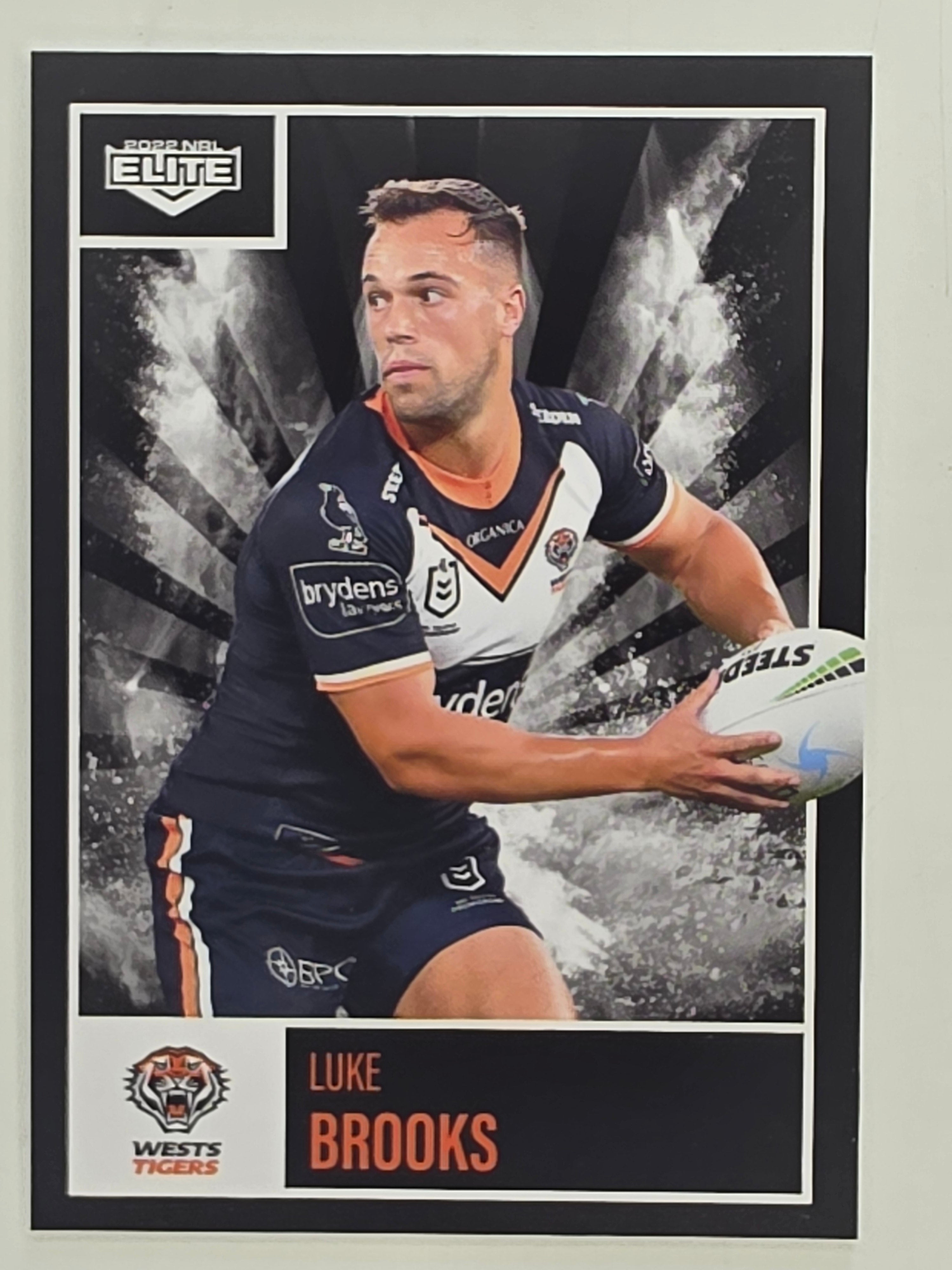 NRL 2022 Elite Base Card #137 Luke Brooks Wests Tigers