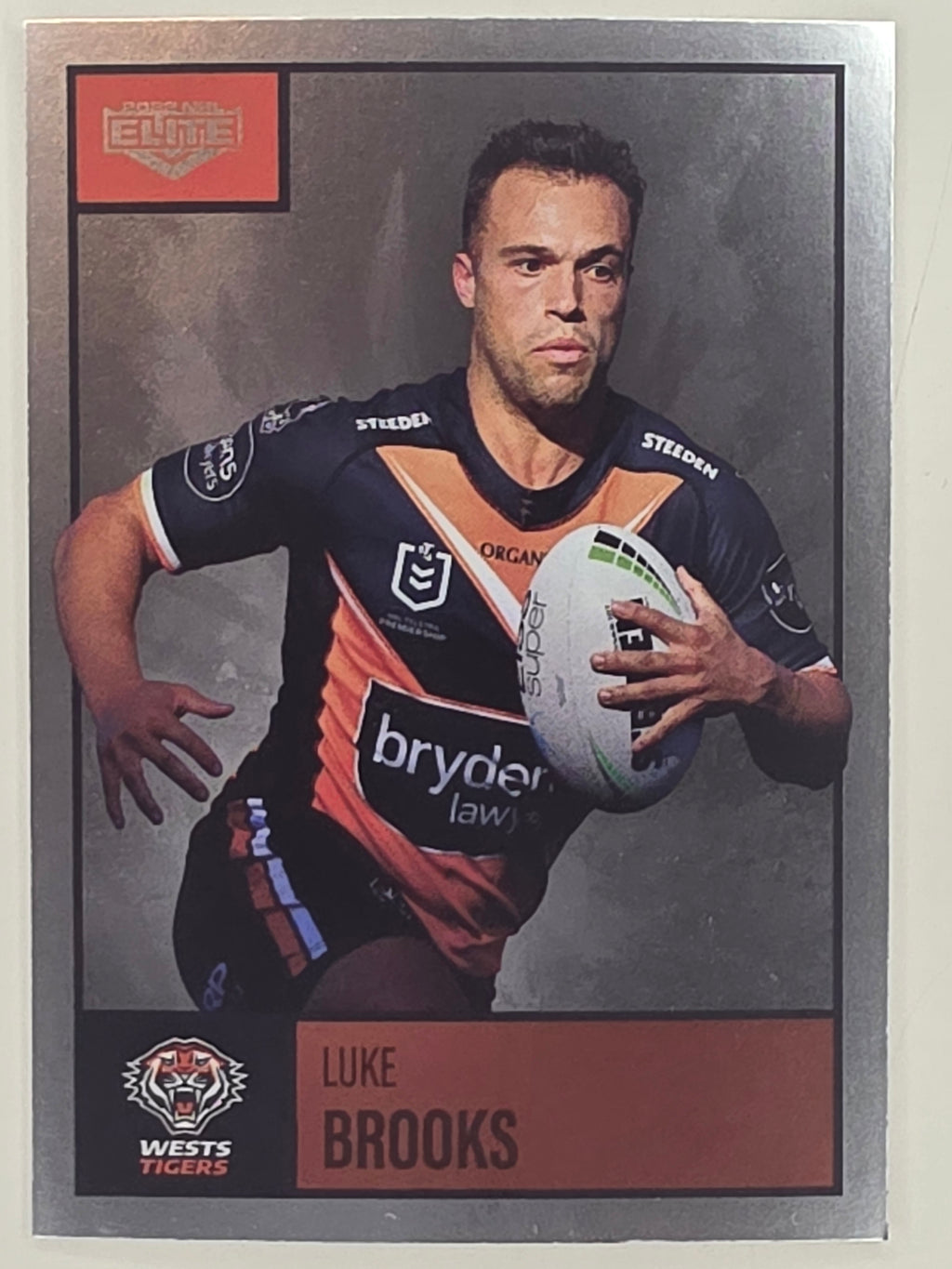 NRL 2022 Elite Silver Parallel #137 Luke Brooks Wests Tigers