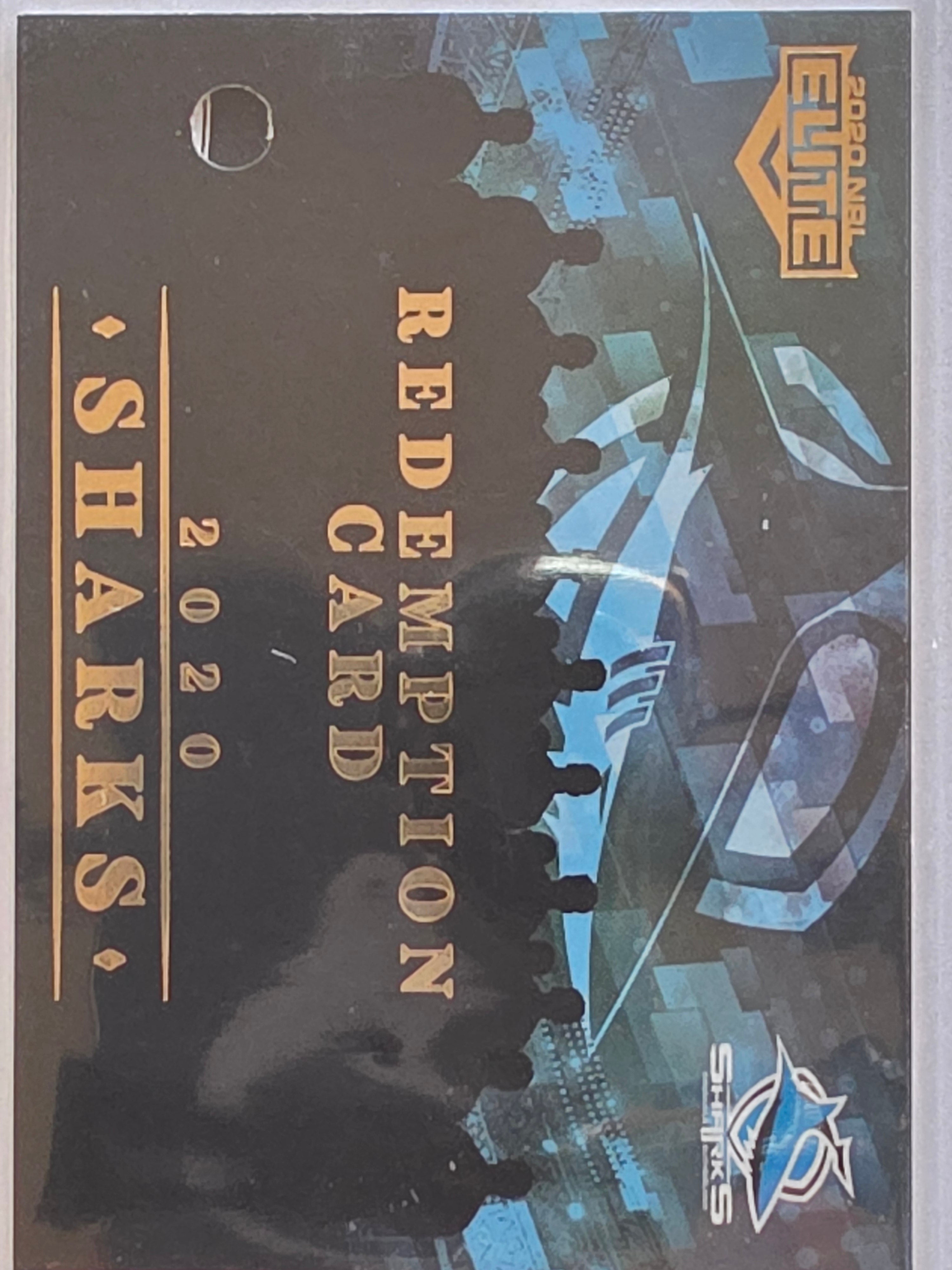 NRL 2020 Elite | Team Photo Cronulla Sutherland Sharks #CL04 (Includes Redemption Card)