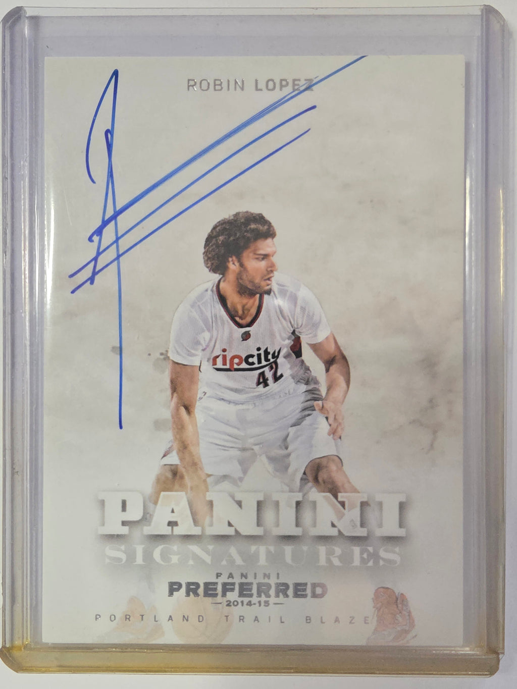 2014-15 Panini Preferred | Panini Signatures Auto | #467 | 39/75 | Robin Lopez | Trail Blazers | Auto