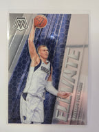2020-21 Panini Mosaic | Elevate | #7 | Kristaps Porzingis | Dallas Mavericks
