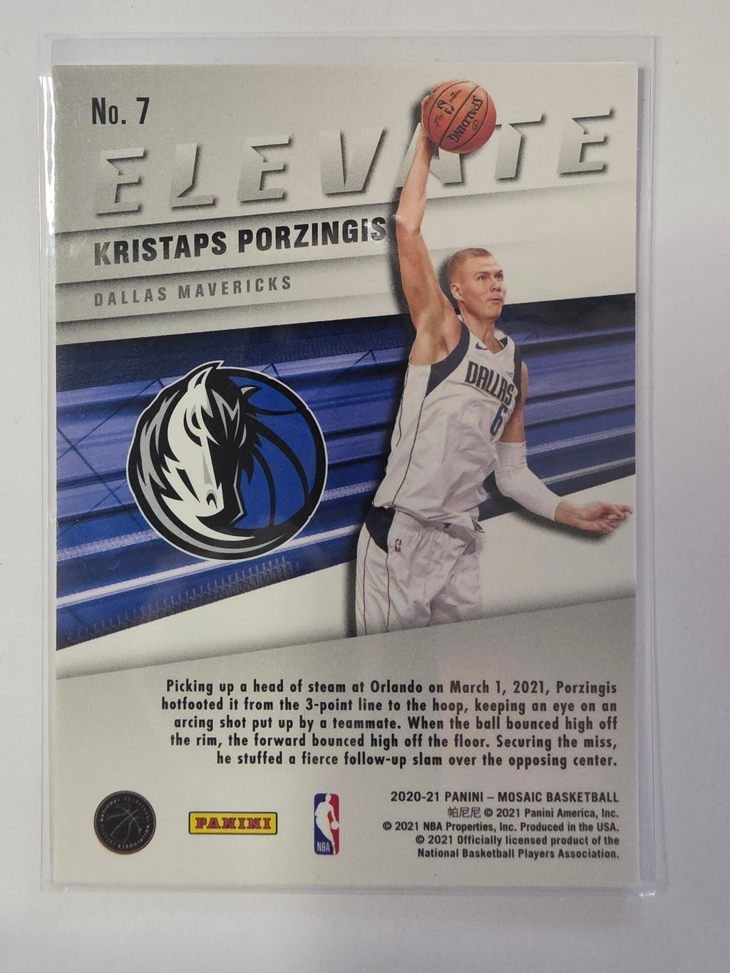 2020-21 Panini Mosaic | Elevate | #7 | Kristaps Porzingis | Dallas Mavericks