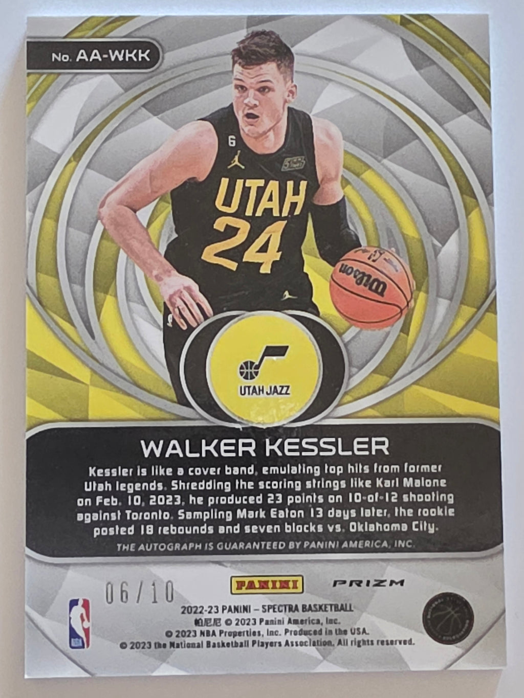2022-23 Panini Spectra | Aspiring Autographs Prizm Gold /10 | #AA-WKK | Walker Kessler | Utah Jazz