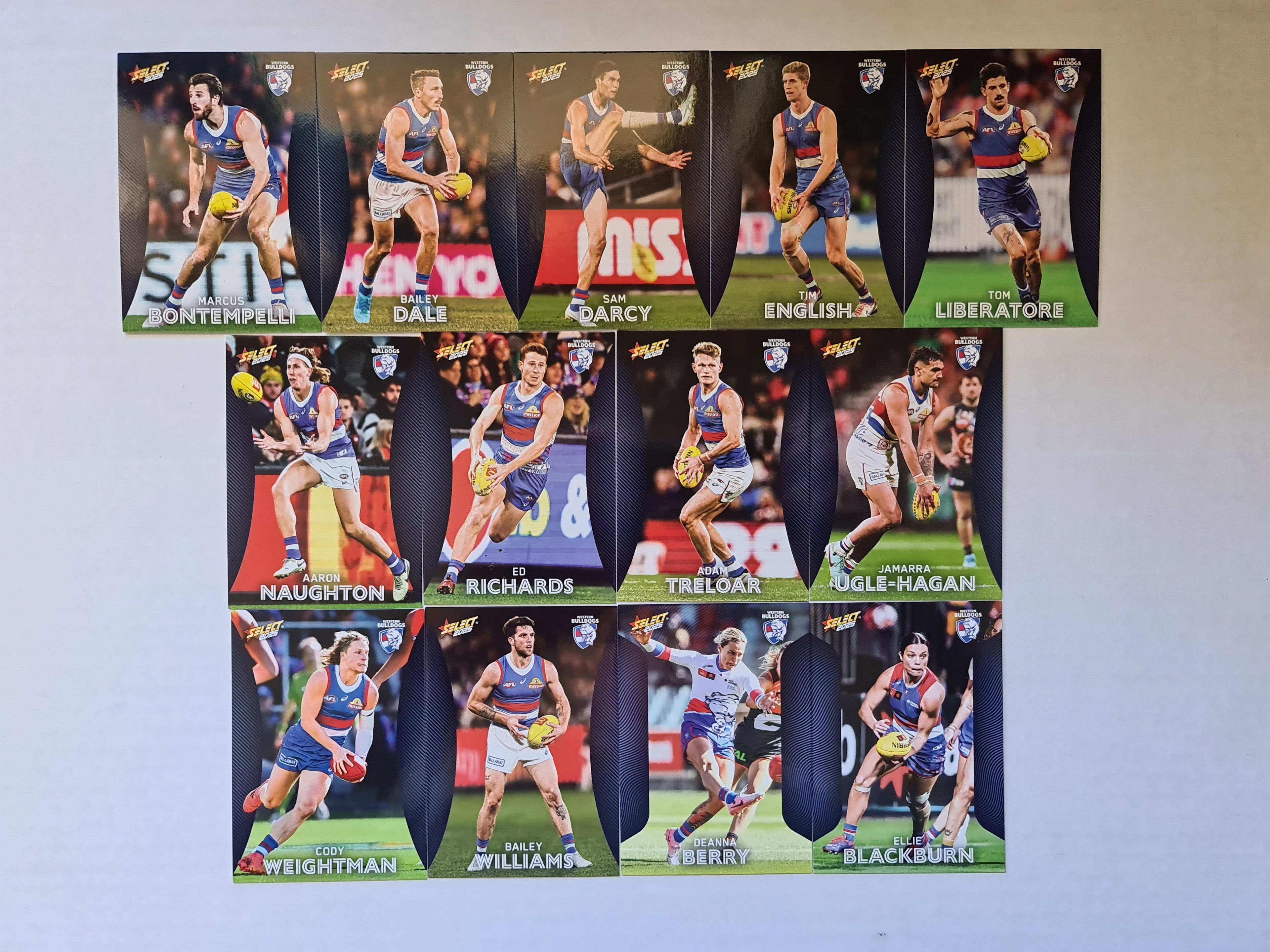 AFL Footy Stars 2025 | Complete Base Team Set | Western Bulldogs | 13 Cards