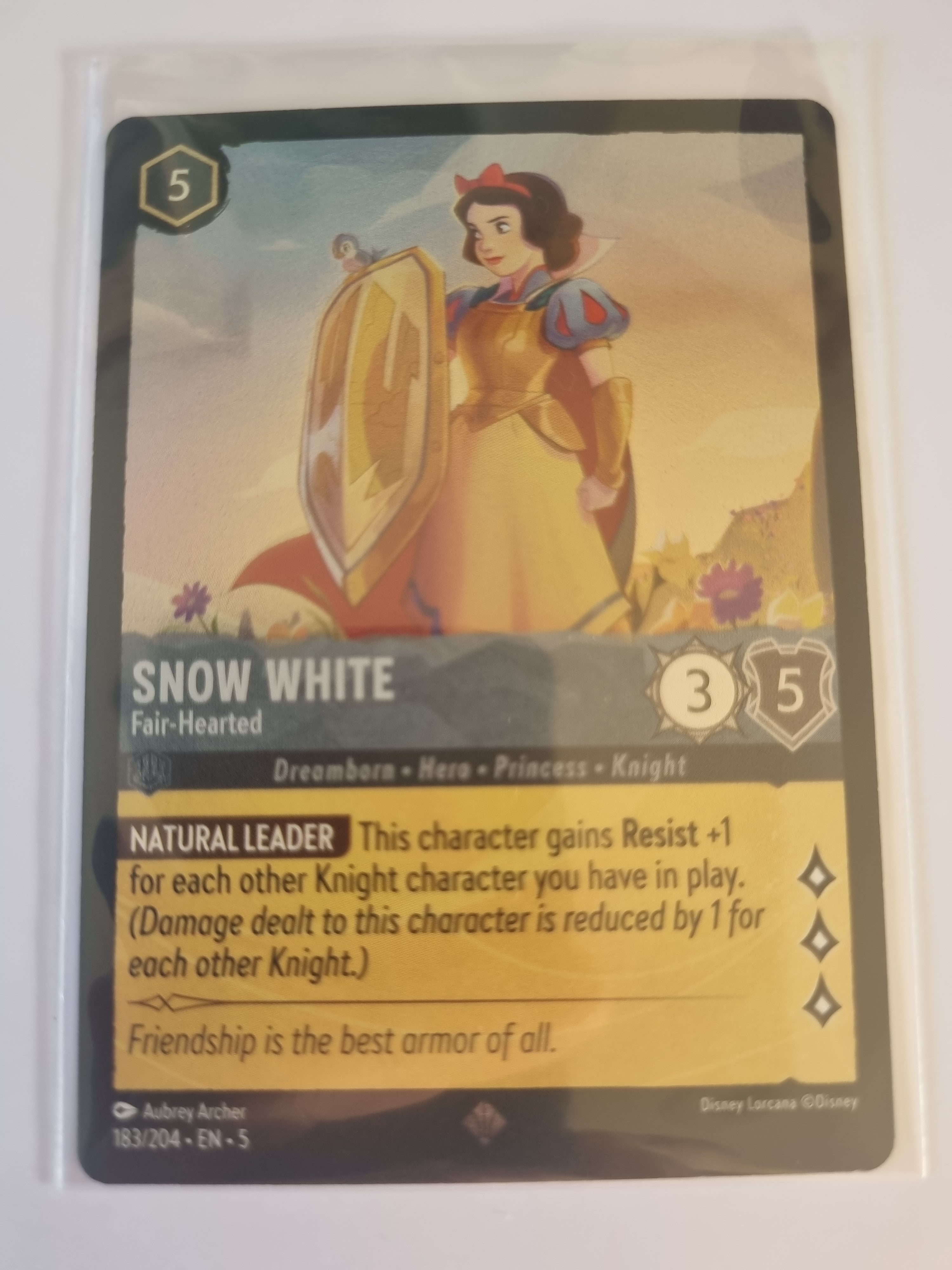 Shimmering Skies - Coldfoil - Snow White - Fair-Hearted - 183/204 - Common