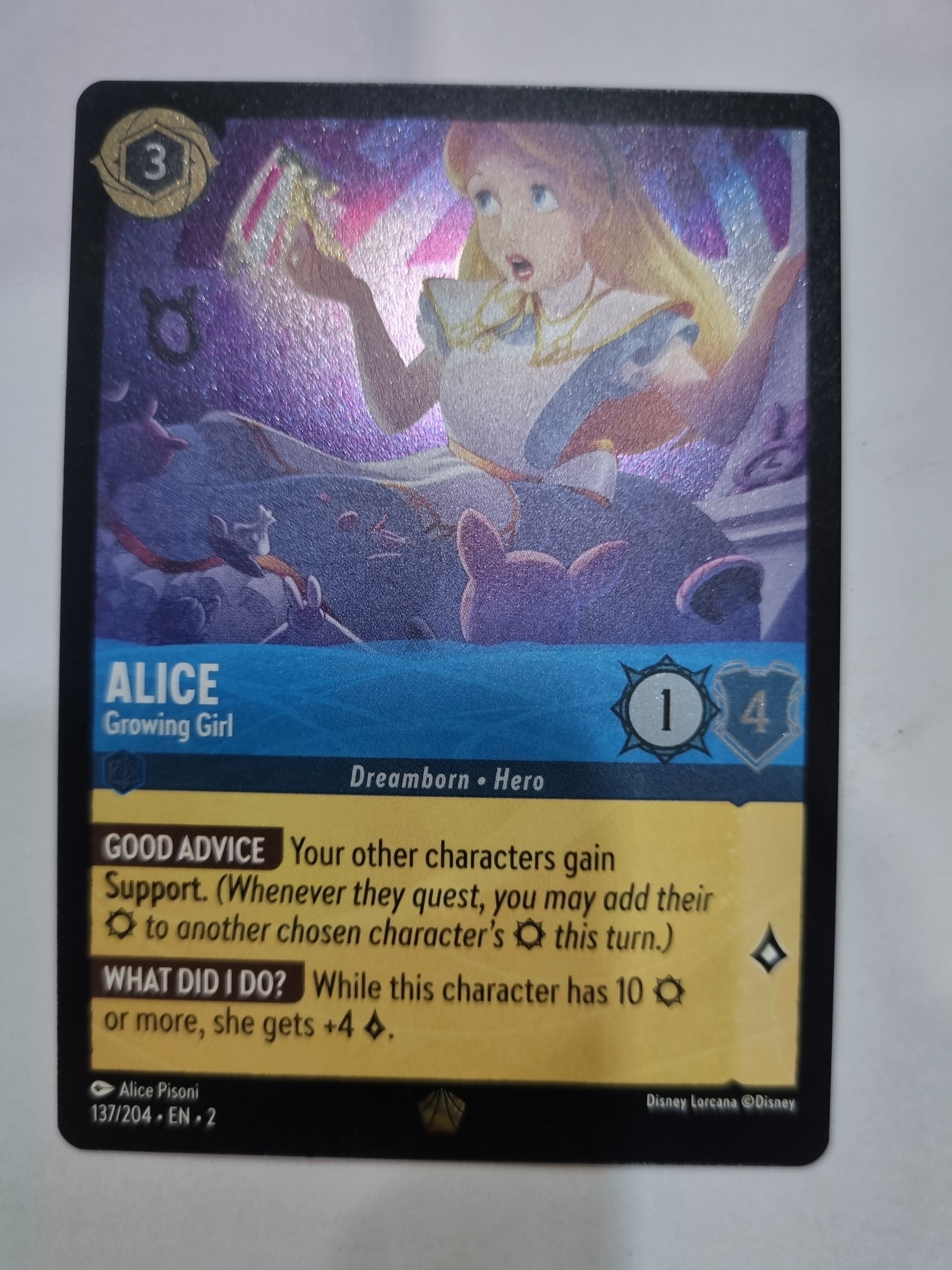 Lorcana - Floodborn - #137/204 - Coldfoil - Alice - Growing Girl - Legendary