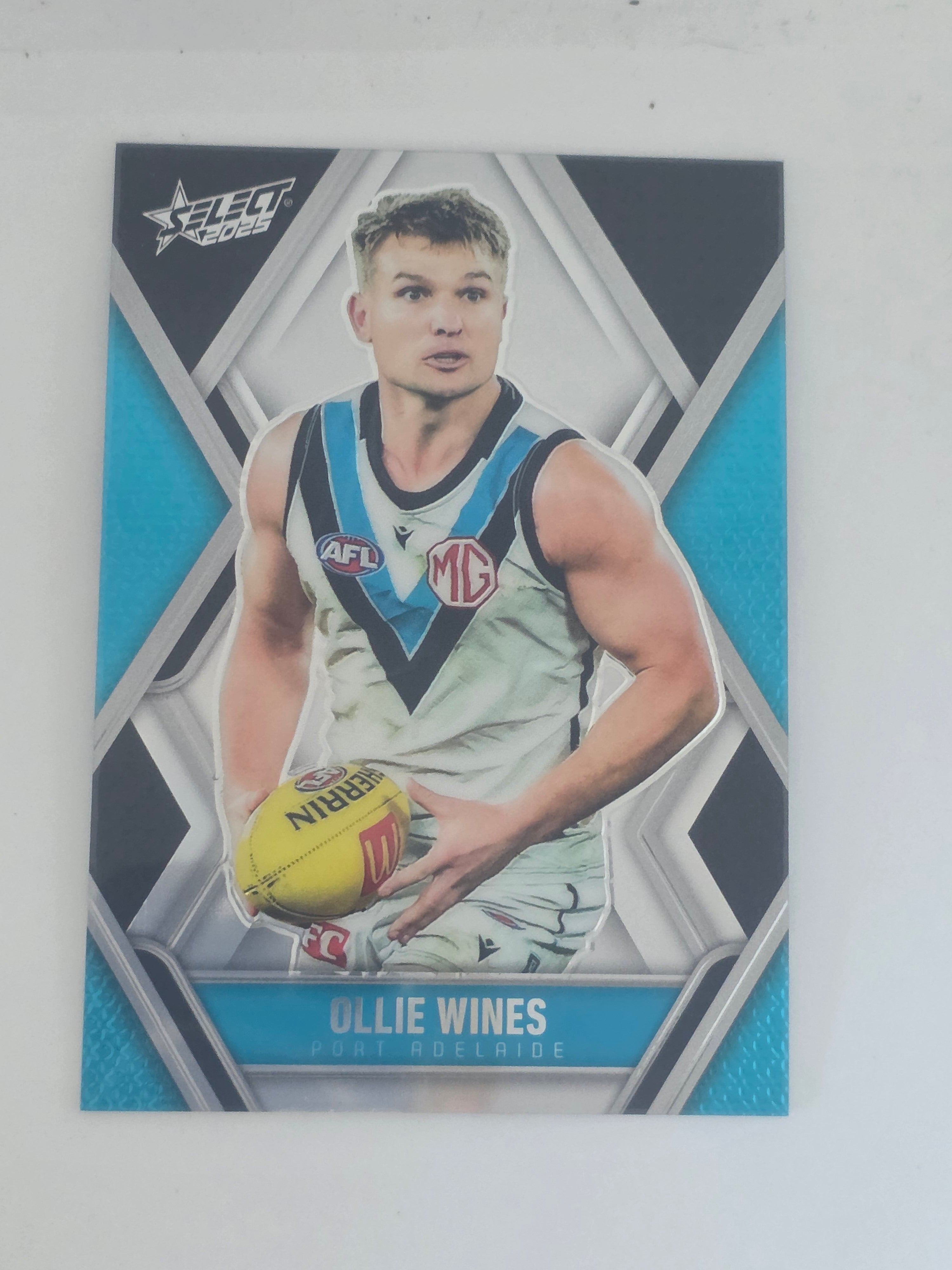 AFL Footy Stars 2025 | Luminous Base | #L143 | O. Wines | Port Adelaide
