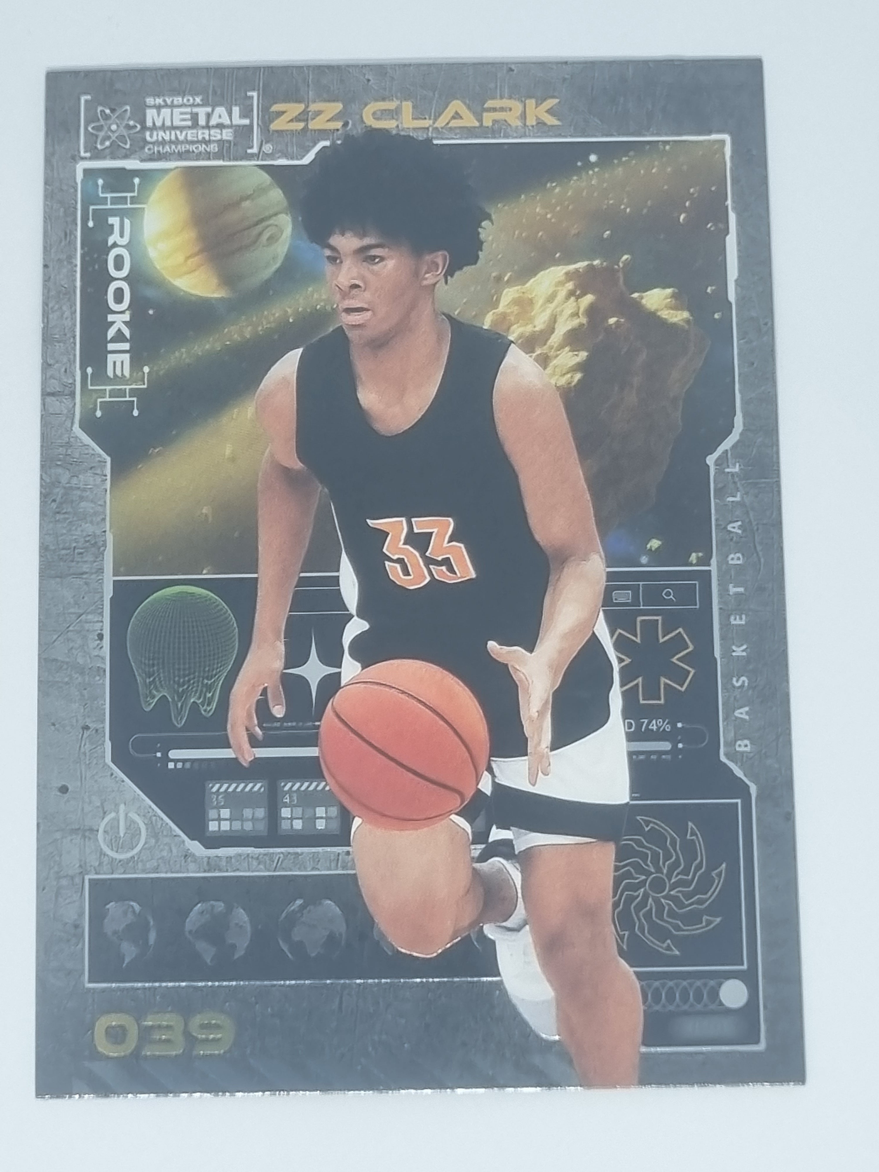 2023 Skybox Metal Universe Champions - #039 - ZZ Clark