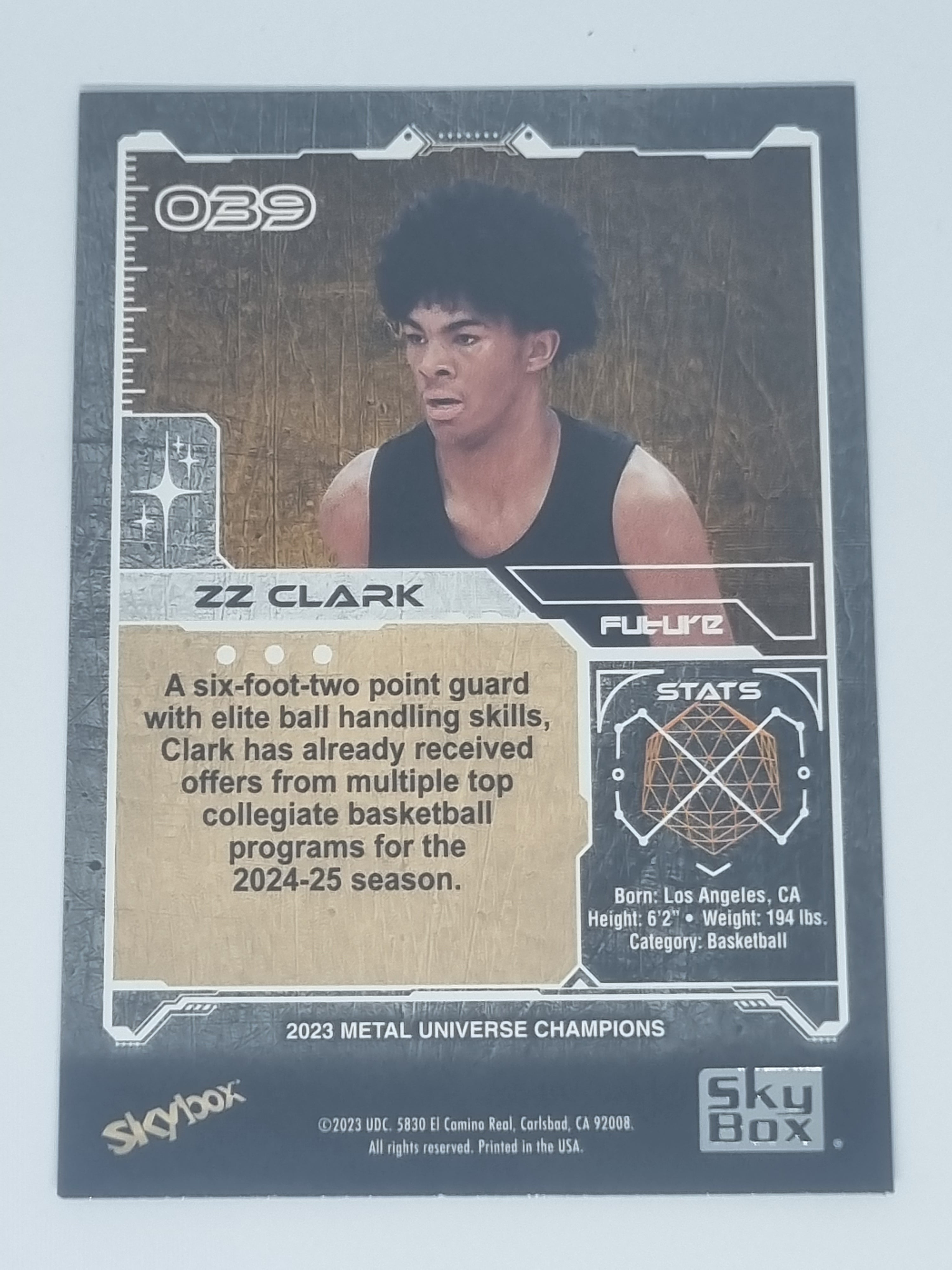 2023 Skybox Metal Universe Champions - #039 - ZZ Clark