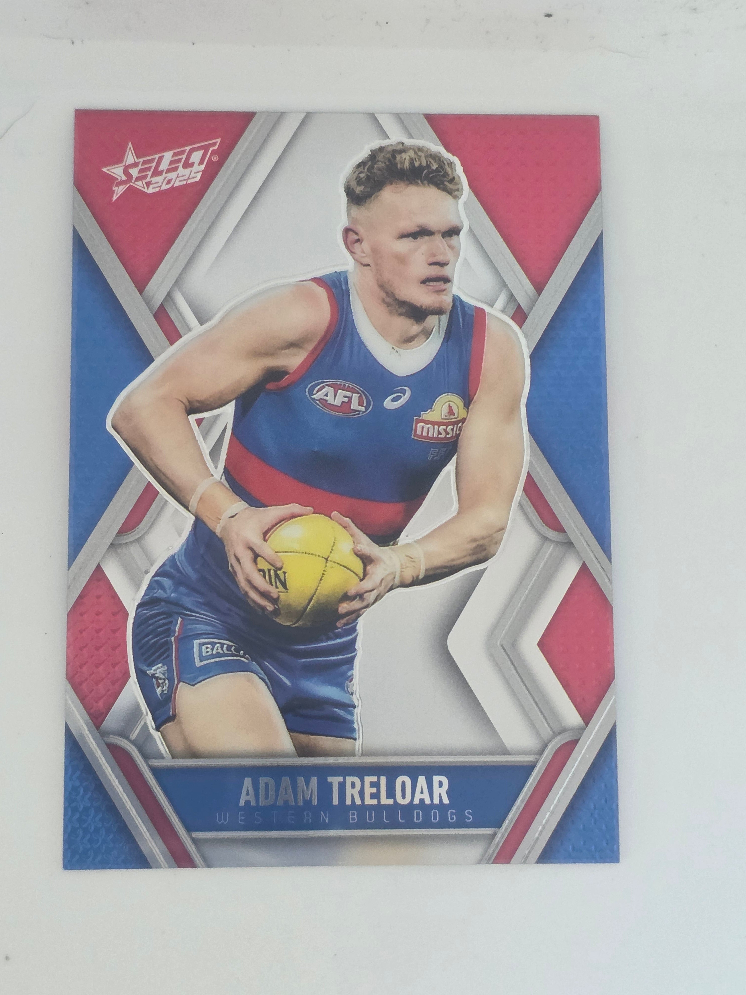 AFL Footy Stars 2025 | Luminous Base | #L194 | A. Treloar | Western Bulldogs