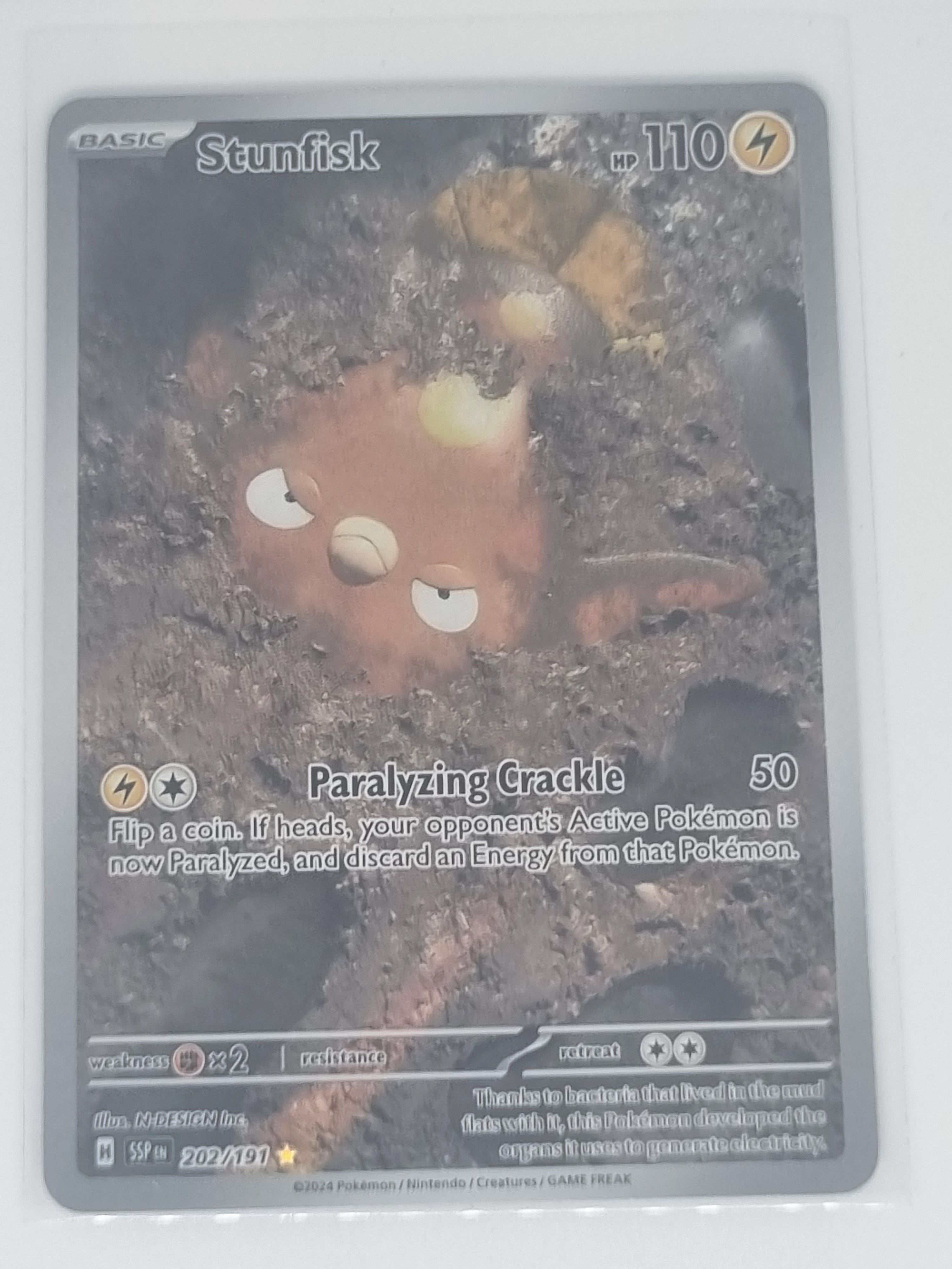 Pokemon TCG - Surging Sparks - #202/191 - Stunfisk - Illustration Rare
