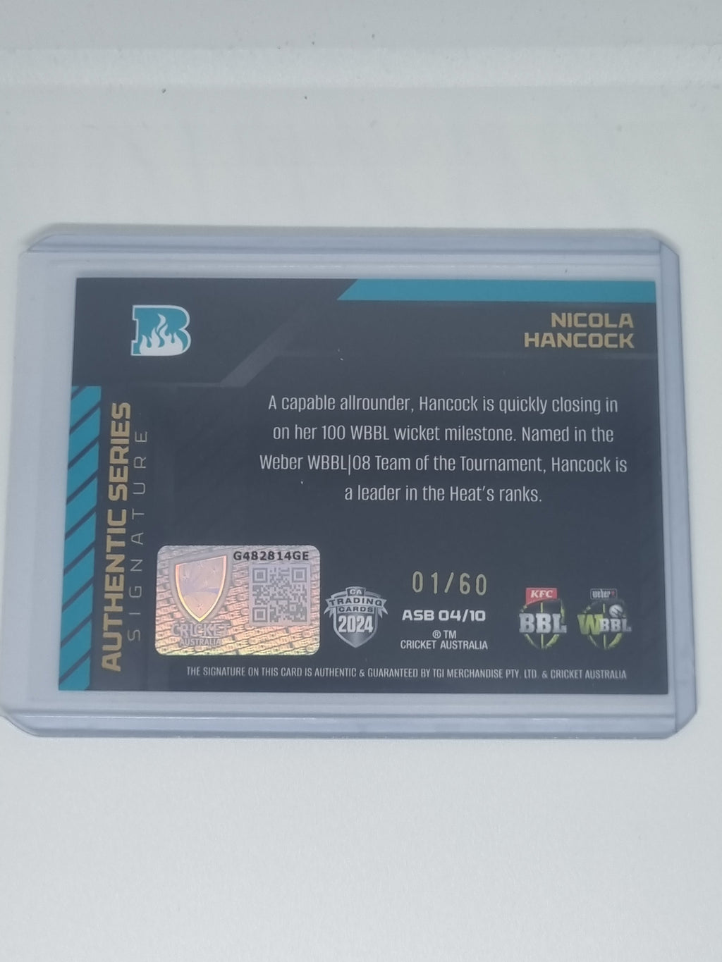 24-25 LUXE Cricket Authentics Signature Black #ASB04 Nicola Hancock #01/60 Heat